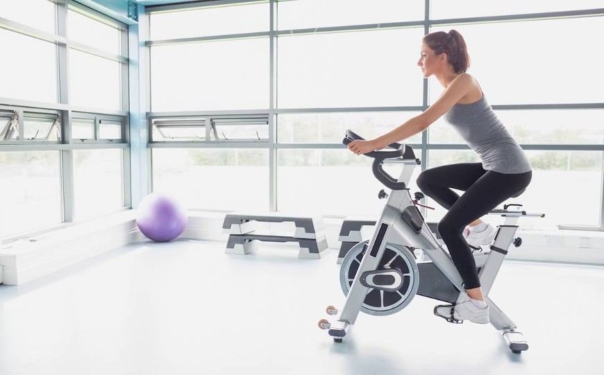 Vélo d’appartement : nos astuces pour maigrir rapidement Vélo d’appartement : nos astuces pour maigrir rapidement